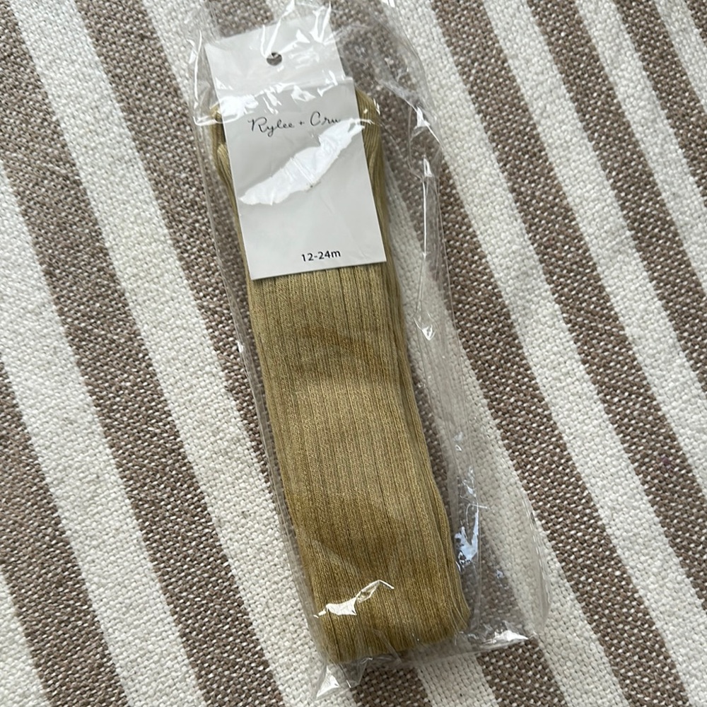 Rylee + Cru Solid Ribbed Tights in Citron